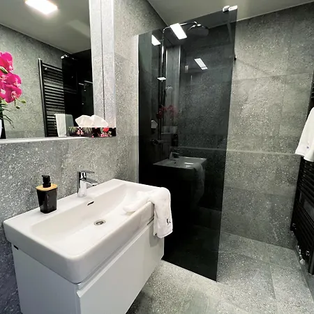 Hotel apartamentowy Lakeside 111 Lipno