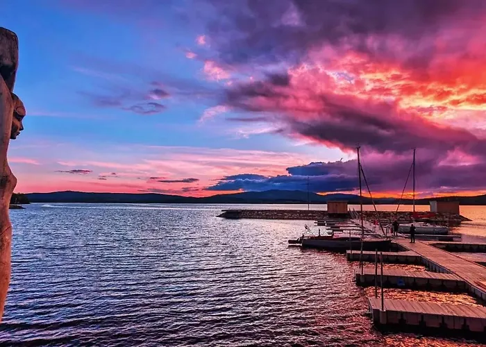 Lakeside 111 Lipno Aparthotel 3*